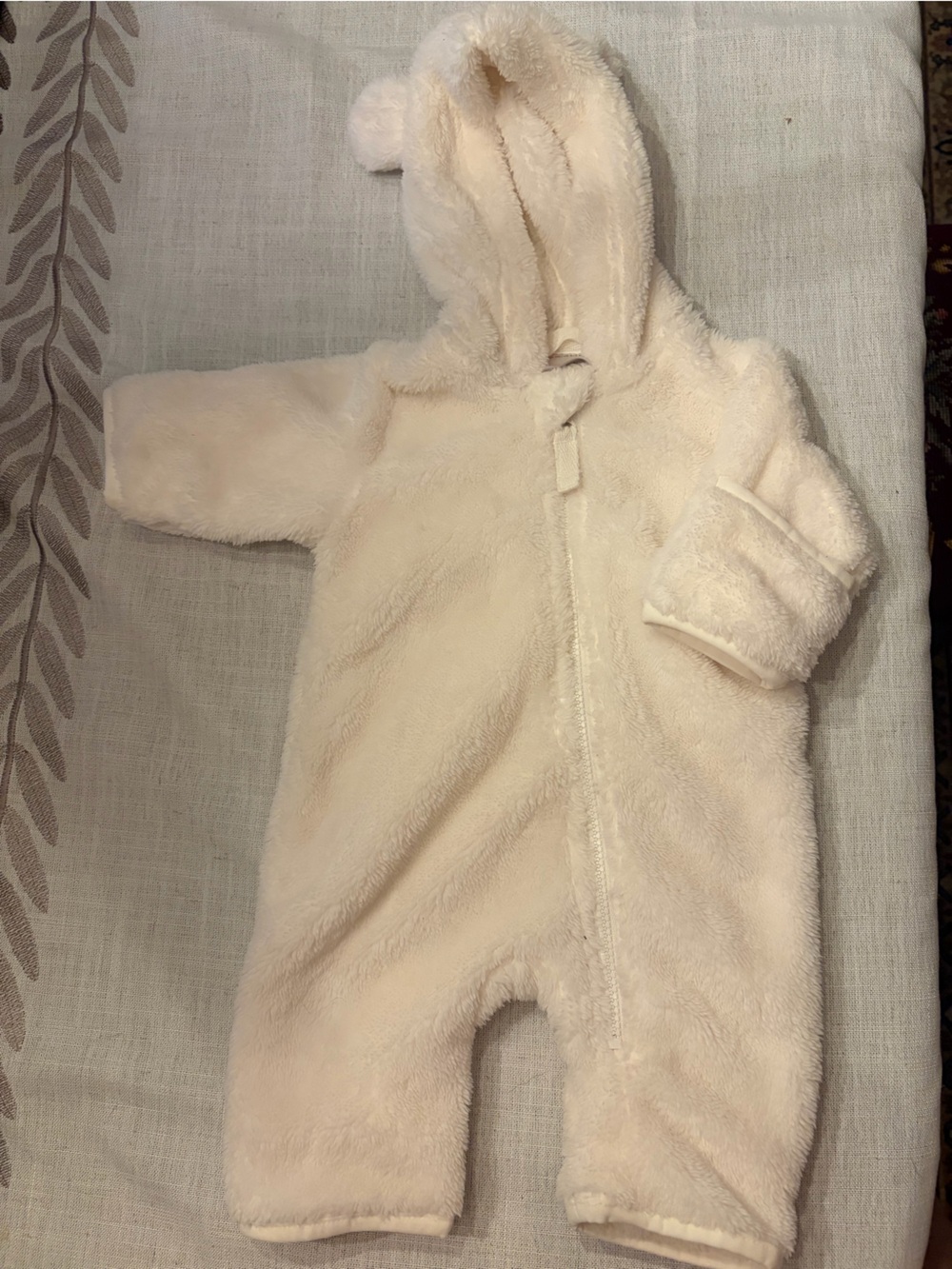 Hanna Andersson Plush Cream Hooded Baby Romper